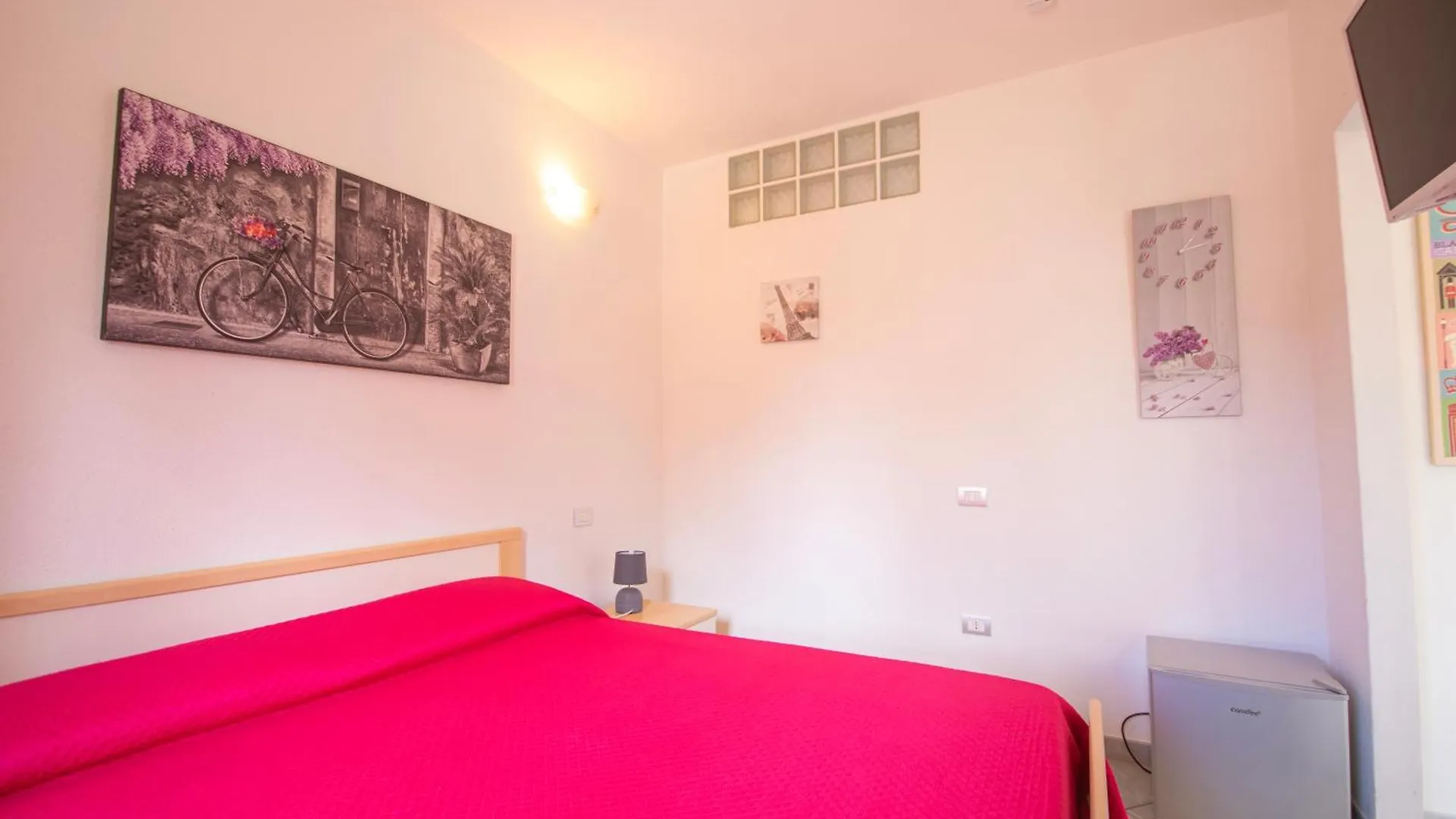 Il Pepe Rosa Bed & Breakfast Posada  0*, Posada (Sardinia) İtalya